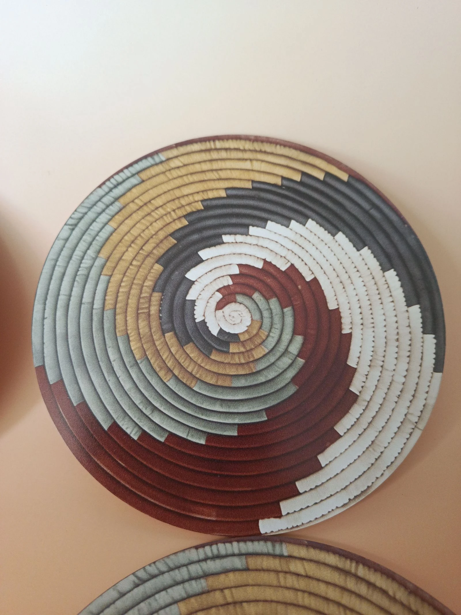 4 Ronde houten placemats – photo 2